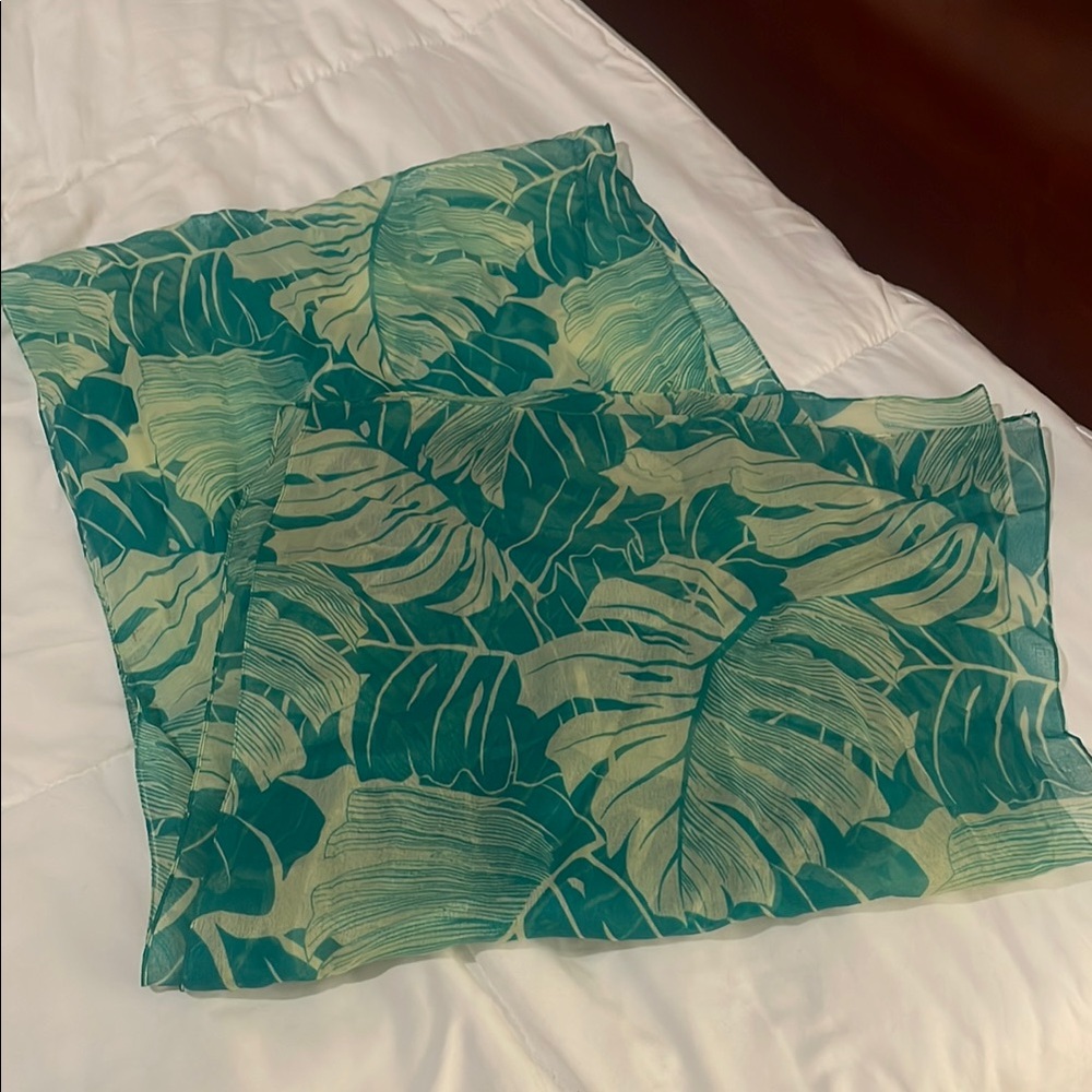 Tropical Leaf Print Scarf